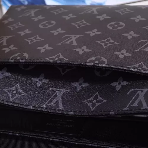 Cheap Louis Vuitton AAA Man Messenger Bags #1349140 Replica Wholesale [$115.00 USD] [ITEM#1349140] on Replica Louis Vuitton AAA Man Messenger Bags