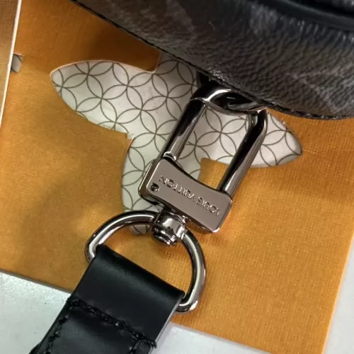 Cheap Louis Vuitton AAA Man Messenger Bags #1349150 Replica Wholesale [$132.00 USD] [ITEM#1349150] on Replica Louis Vuitton AAA Man Messenger Bags