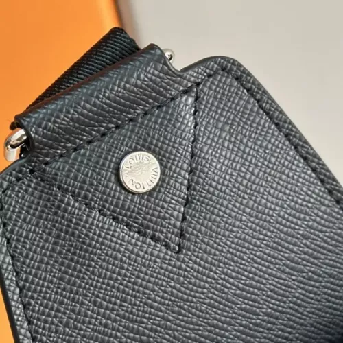 Cheap Louis Vuitton AAA Man Messenger Bags #1349151 Replica Wholesale [$132.00 USD] [ITEM#1349151] on Replica Louis Vuitton AAA Man Messenger Bags