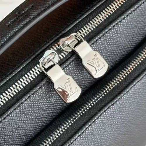 Cheap Louis Vuitton AAA Man Messenger Bags #1349163 Replica Wholesale [$140.00 USD] [ITEM#1349163] on Replica Louis Vuitton AAA Man Messenger Bags