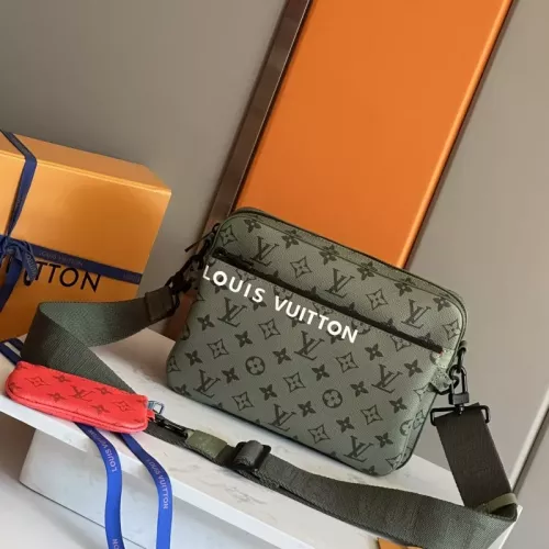 Louis Vuitton AAA Man Messenger Bags #1349178