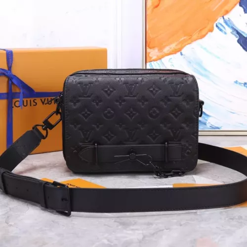 Louis Vuitton AAA Man Messenger Bags #1349210