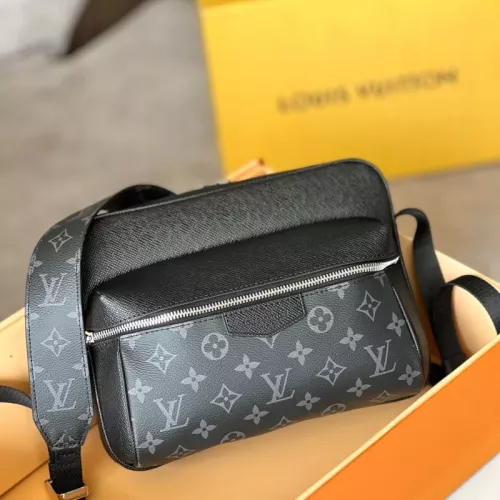 Louis Vuitton AAA Man Messenger Bags #1349218