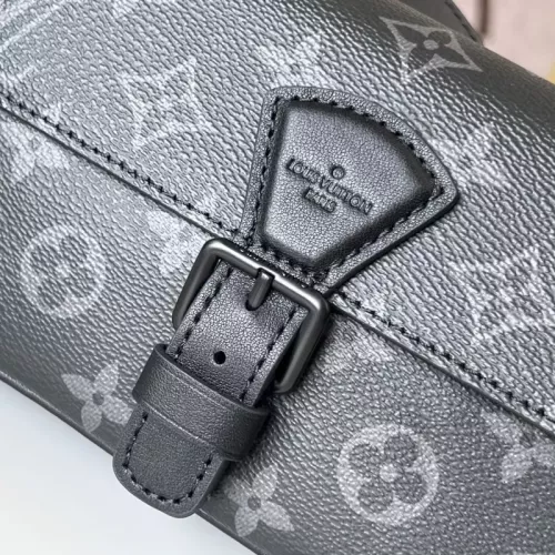 Cheap Louis Vuitton AAA Man Messenger Bags #1349222 Replica Wholesale [$150.00 USD] [ITEM#1349222] on Replica Louis Vuitton AAA Man Messenger Bags