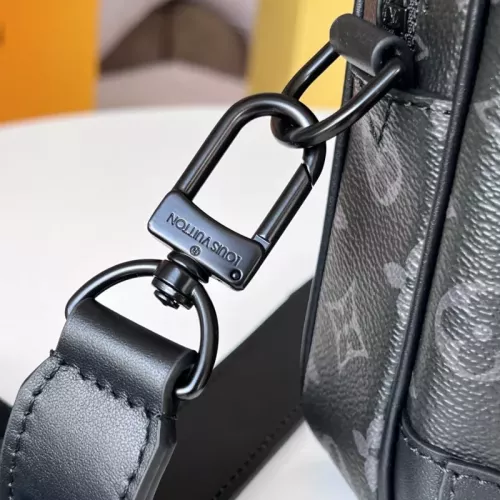 Cheap Louis Vuitton AAA Man Messenger Bags #1349230 Replica Wholesale [$170.00 USD] [ITEM#1349230] on Replica Louis Vuitton AAA Man Messenger Bags