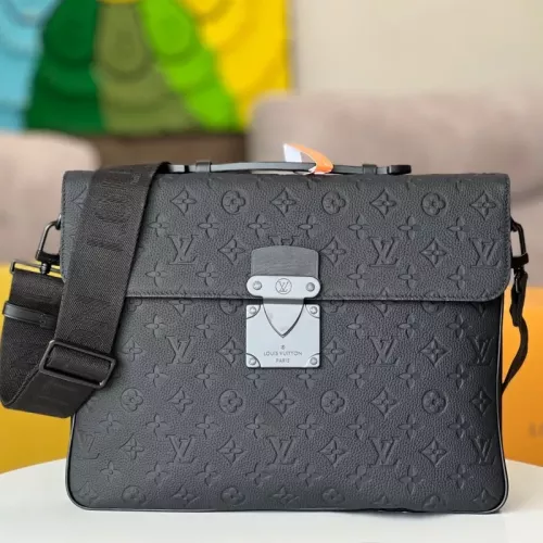 Louis Vuitton AAA Man Messenger Bags #1349235