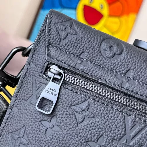 Cheap Louis Vuitton AAA Man Messenger Bags #1349235 Replica Wholesale [$202.00 USD] [ITEM#1349235] on Replica Louis Vuitton AAA Man Messenger Bags