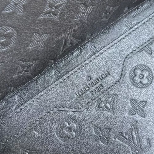 Cheap Louis Vuitton AAA Man Messenger Bags #1349237 Replica Wholesale [$202.00 USD] [ITEM#1349237] on Replica Louis Vuitton AAA Man Messenger Bags