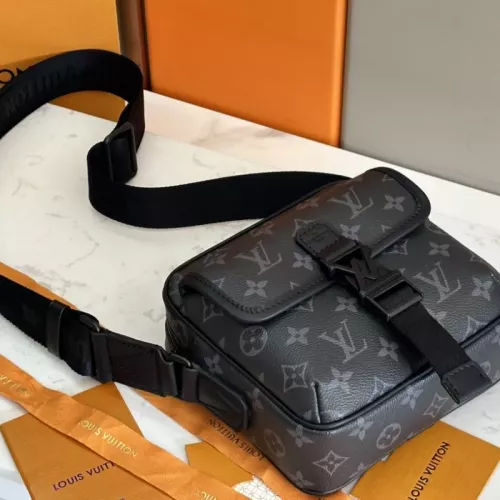 Cheap Louis Vuitton AAA Man Messenger Bags #1349386 Replica Wholesale [$140.00 USD] [ITEM#1349386] on Replica Louis Vuitton AAA Man Messenger Bags