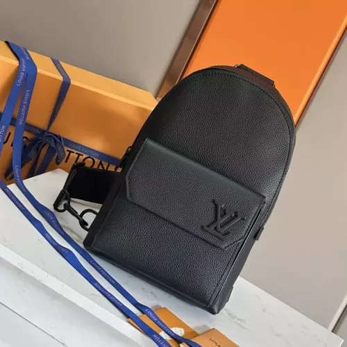 Louis Vuitton AAA Man Messenger Bags #1349391