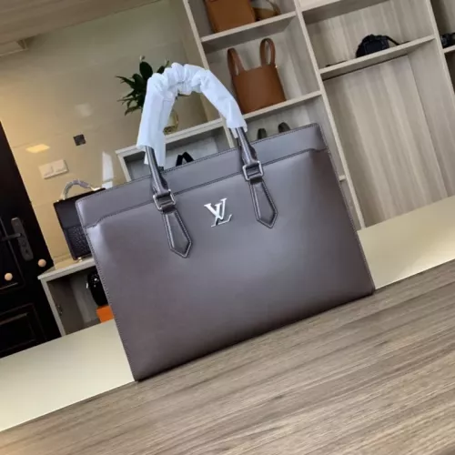 Louis Vuitton AAA Man Handbags #1349499