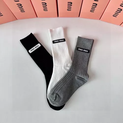 Cheap MIU MIU Socks #1349592 Replica Wholesale [$32.00 USD] [ITEM#1349592] on Replica MIU MIU Socks