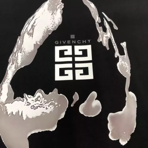 Cheap Givenchy T-Shirts Short Sleeved For Unisex #1349871 Replica Wholesale [$42.00 USD] [ITEM#1349871] on Replica Givenchy T-Shirts