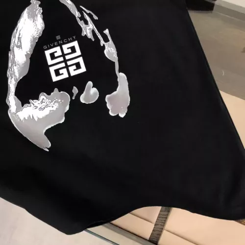 Cheap Givenchy T-Shirts Short Sleeved For Unisex #1349871 Replica Wholesale [$42.00 USD] [ITEM#1349871] on Replica Givenchy T-Shirts