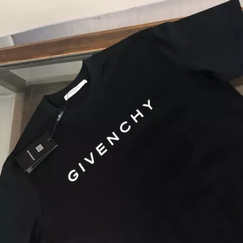 Cheap Givenchy T-Shirts Short Sleeved For Unisex #1349873 Replica Wholesale [$42.00 USD] [ITEM#1349873] on Replica Givenchy T-Shirts