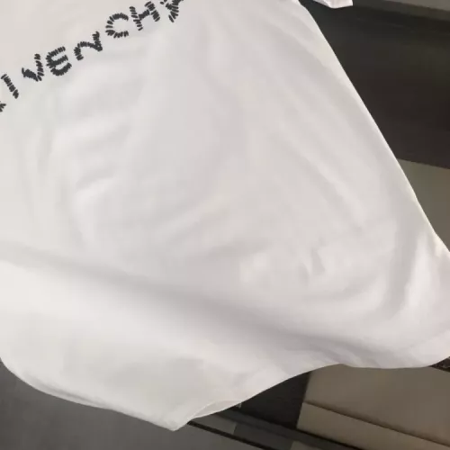 Cheap Givenchy T-Shirts Short Sleeved For Unisex #1349877 Replica Wholesale [$42.00 USD] [ITEM#1349877] on Replica Givenchy T-Shirts