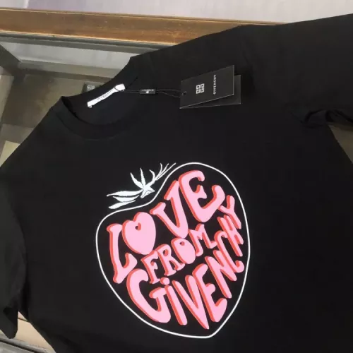 Cheap Givenchy T-Shirts Short Sleeved For Unisex #1349882 Replica Wholesale [$42.00 USD] [ITEM#1349882] on Replica Givenchy T-Shirts