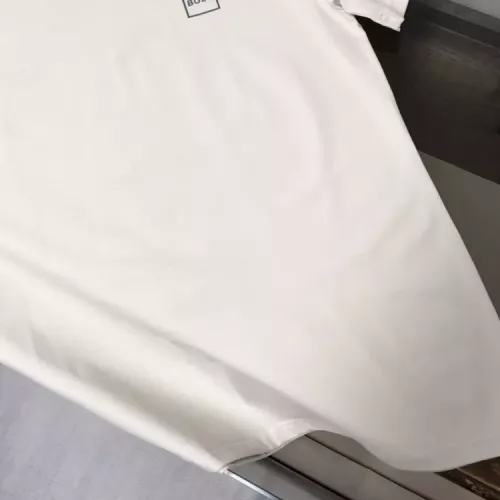 Cheap Boss T-Shirts Short Sleeved For Men #1350035 Replica Wholesale [$42.00 USD] [ITEM#1350035] on Replica Boss T-Shirts