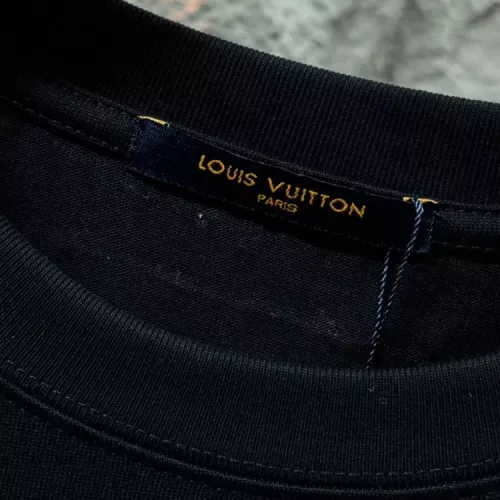 Cheap Louis Vuitton LV T-Shirts Short Sleeved For Unisex #1350141 Replica Wholesale [$41.00 USD] [ITEM#1350141] on Replica Louis Vuitton LV T-Shirts