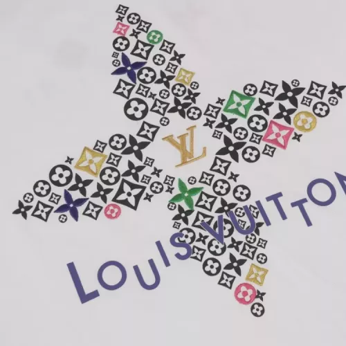 Cheap Louis Vuitton LV T-Shirts Short Sleeved For Unisex #1350145 Replica Wholesale [$42.00 USD] [ITEM#1350145] on Replica Louis Vuitton LV T-Shirts