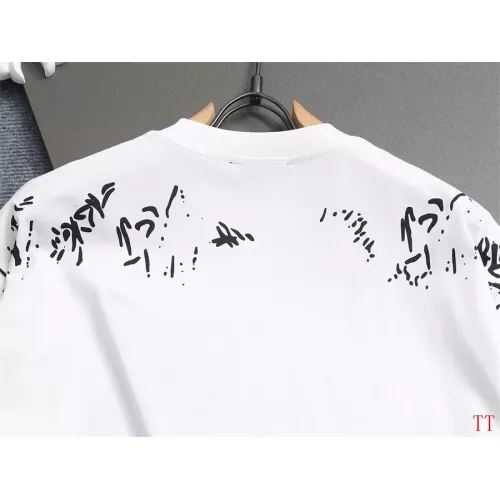 Cheap Gucci T-Shirts Short Sleeved For Unisex #1350195 Replica Wholesale [$39.00 USD] [ITEM#1350195] on Replica Gucci T-Shirts