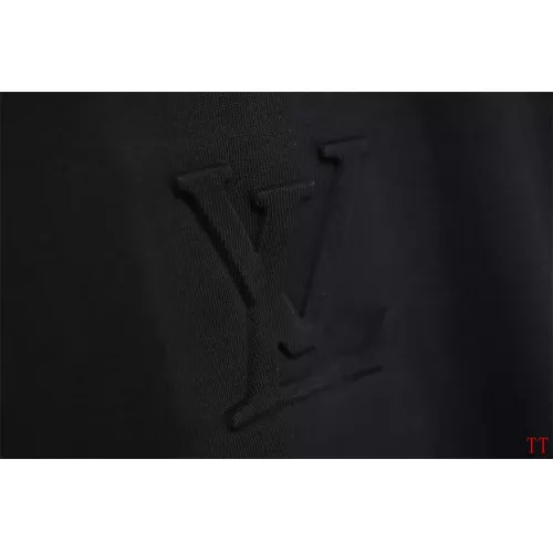 Cheap Louis Vuitton LV T-Shirts Short Sleeved For Unisex #1350289 Replica Wholesale [$32.00 USD] [ITEM#1350289] on Replica Louis Vuitton LV T-Shirts