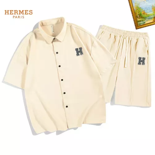 Hermes Tracksuits Short Sleeved For Men #1350557