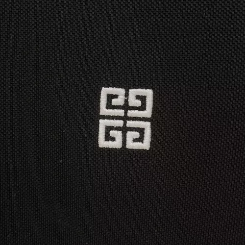 Cheap Givenchy T-Shirts Short Sleeved For Men #1350737 Replica Wholesale [$76.00 USD] [ITEM#1350737] on Replica Givenchy T-Shirts
