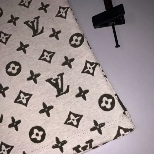 Cheap Louis Vuitton LV T-Shirts Short Sleeved For Unisex #1350767 Replica Wholesale [$42.00 USD] [ITEM#1350767] on Replica Louis Vuitton LV T-Shirts