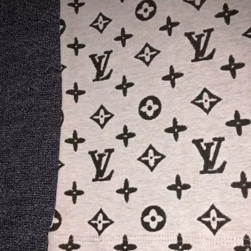 Cheap Louis Vuitton LV T-Shirts Short Sleeved For Unisex #1350767 Replica Wholesale [$42.00 USD] [ITEM#1350767] on Replica Louis Vuitton LV T-Shirts