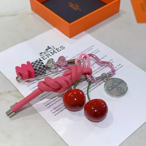 Cheap Hermes Key Holder And Bag Buckle #1350936 Replica Wholesale [$39.00 USD] [ITEM#1350936] on Replica Hermes Key Holder And Bag Buckle