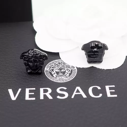 Cheap Versace Earrings For Women #1350982 Replica Wholesale [$23.00 USD] [ITEM#1350982] on Replica Versace Earrings
