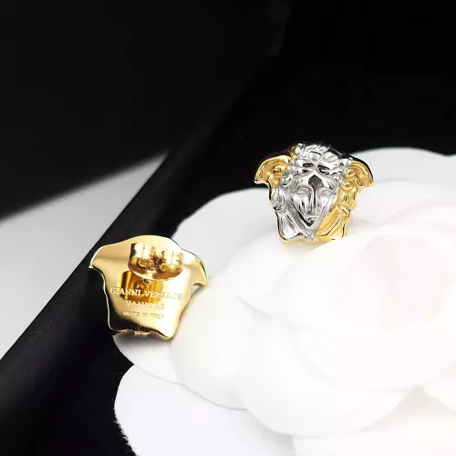 Cheap Versace Earrings For Women #1350983 Replica Wholesale [$23.00 USD] [ITEM#1350983] on Replica Versace Earrings