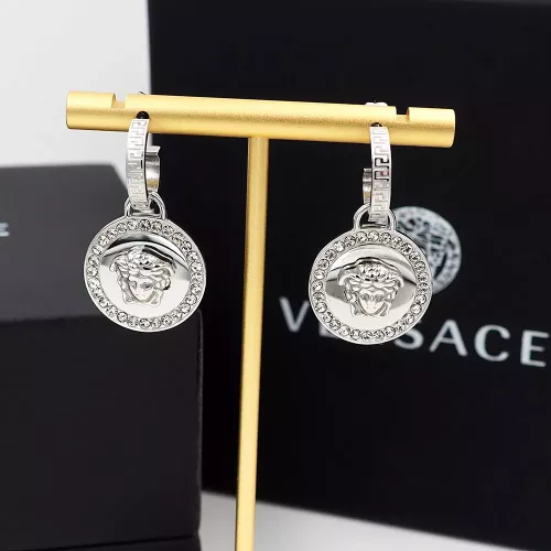 Cheap Versace Earrings For Women #1350991 Replica Wholesale [$27.00 USD] [ITEM#1350991] on Replica Versace Earrings