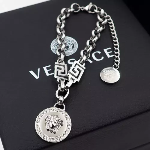 Versace Bracelets #1350998