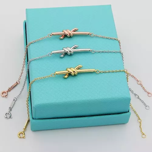 Cheap Tiffany Bracelets #1351142 Replica Wholesale [$25.00 USD] [ITEM#1351142] on Replica Tiffany Bracelets