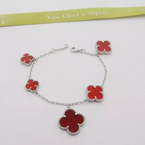 Van Cleef & Arpels Bracelets For Women #1351185