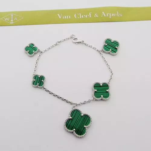 Van Cleef & Arpels Bracelets For Women #1351188