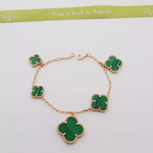 Van Cleef & Arpels Bracelets For Women #1351189