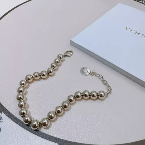 Cheap Versace Bracelets #1351251 Replica Wholesale [$39.00 USD] [ITEM#1351251] on Replica Versace Bracelets