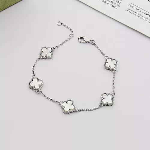 Van Cleef & Arpels Bracelets For Women #1351307