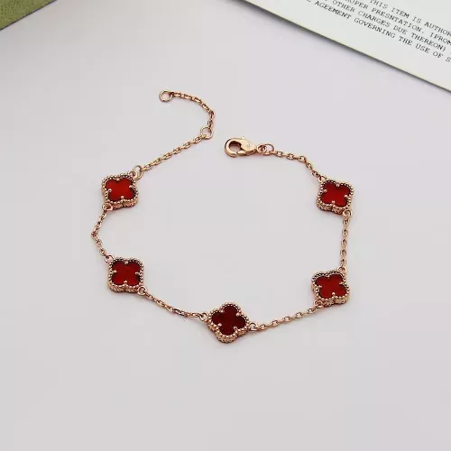 Van Cleef & Arpels Bracelets For Women #1351318