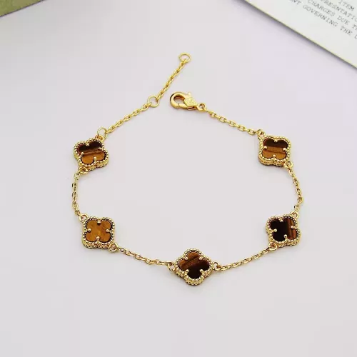 Van Cleef & Arpels Bracelets For Women #1351322