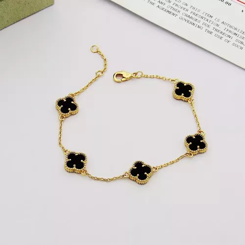 Van Cleef & Arpels Bracelets For Women #1351337