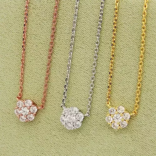 Cheap Van Cleef &amp; Arpels Necklaces For Women #1351357 Replica Wholesale [$25.00 USD] [ITEM#1351357] on Replica Van Cleef &amp; Arpels Necklaces