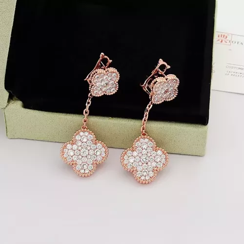Cheap Van Cleef &amp; Arpels Earrings For Women #1351371 Replica Wholesale [$34.00 USD] [ITEM#1351371] on Replica Van Cleef &amp; Arpels Earrings