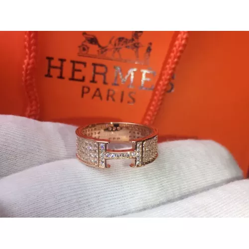 Hermes Rings In Rose Gold #1351392