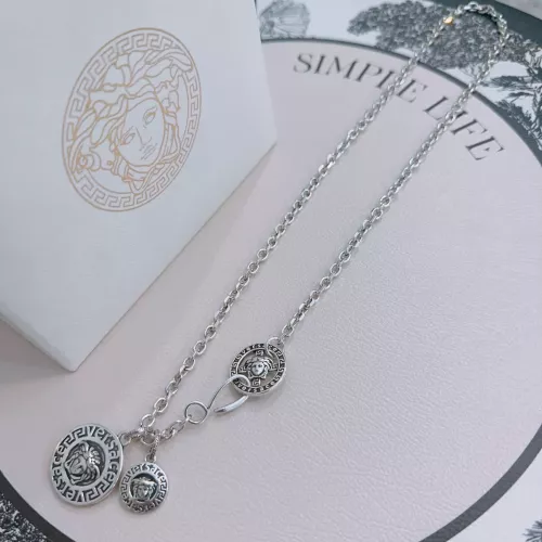 Cheap Versace Necklaces #1351431 Replica Wholesale [$56.00 USD] [ITEM#1351431] on Replica Versace Necklaces
