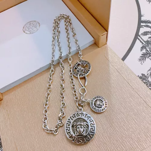 Cheap Versace Necklaces #1351431 Replica Wholesale [$56.00 USD] [ITEM#1351431] on Replica Versace Necklaces