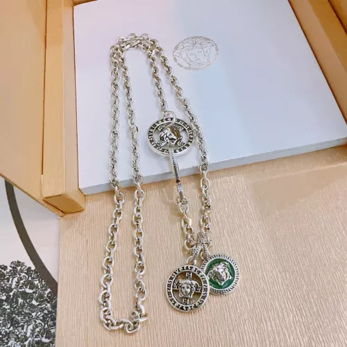 Cheap Versace Necklaces #1351433 Replica Wholesale [$56.00 USD] [ITEM#1351433] on Replica Versace Necklaces